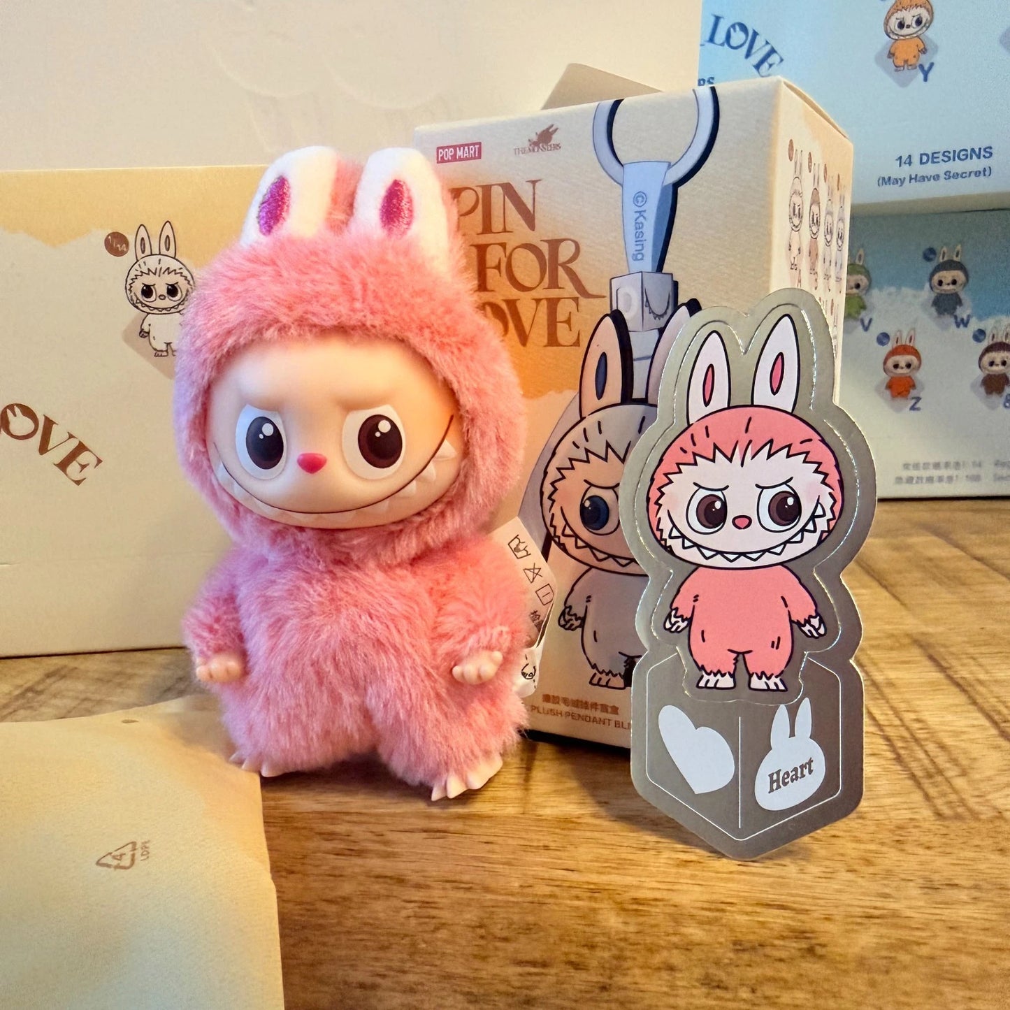 POP MART THE MONSTERS Pin for Love secret edition Heart pendant